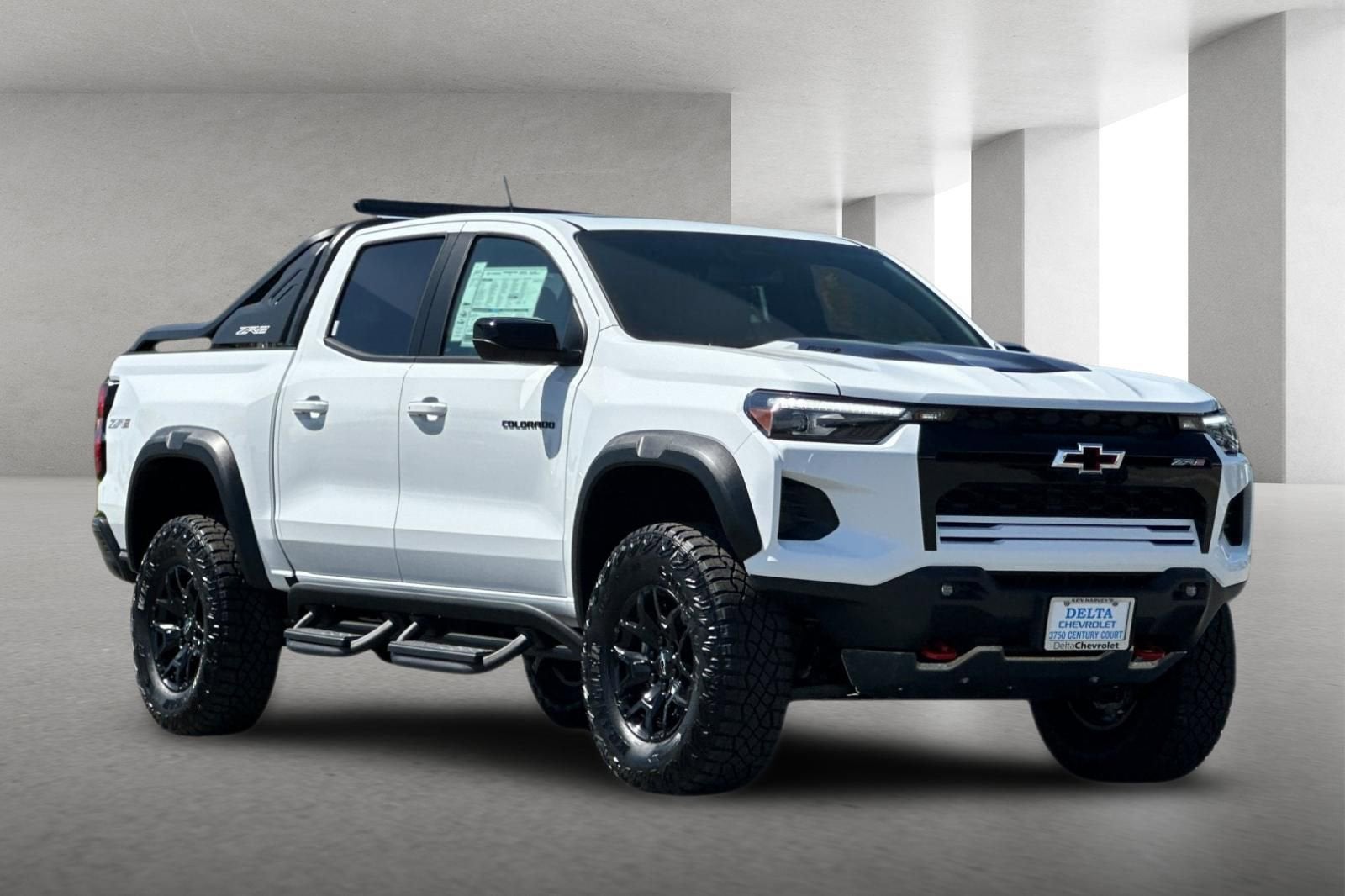 2026 Chevrolet Colorado ZR2 in Summit White — front three-quarter view