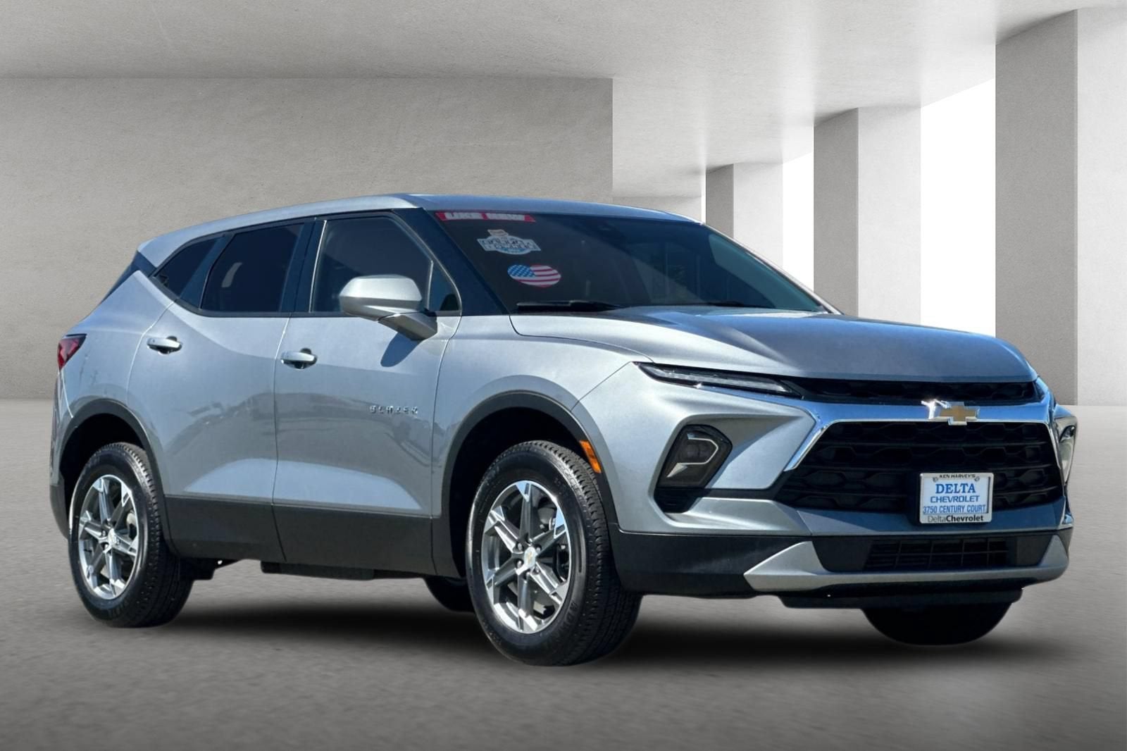 2025 Chevrolet Blazer 2LT in Sterling Gray Metallic — front three-quarter view